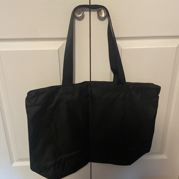 💕PINK💕Victoria’s Secret 💕LOVE PINK💕Large Black Canvas Tote/NWOT - Picture 3 of 5